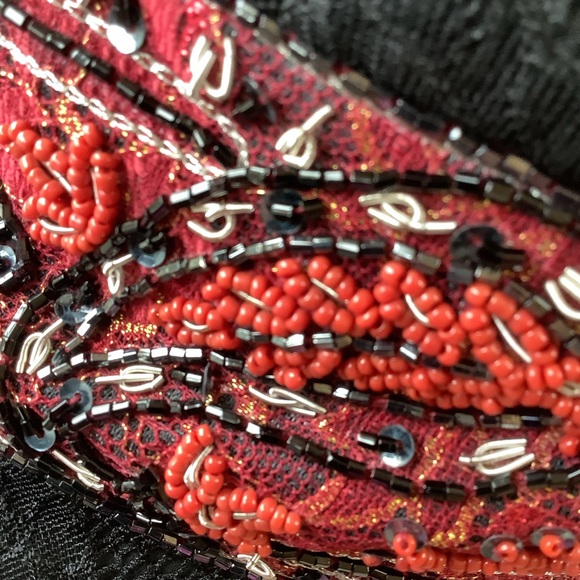 Beautiful NWT Sue Wong dressy top with beaded accents - Picture 6 of 11